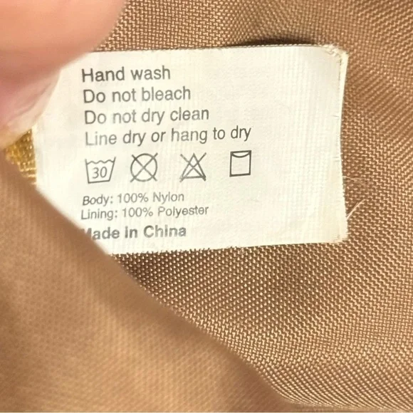 Baggallini Black Nylon Crossbody Bag Travel Organizer Lightweight Multi Pockets - Picture 6 of 14